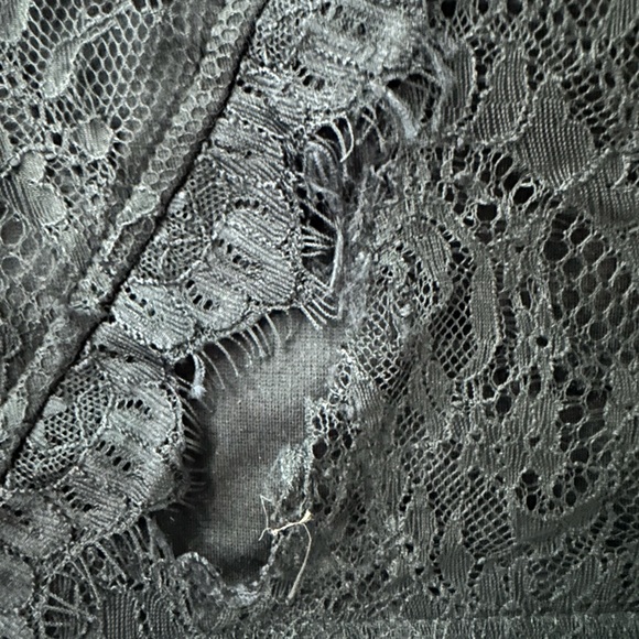 4x La Sorcière Top in Black DAMAGED - Picture 4 of 4